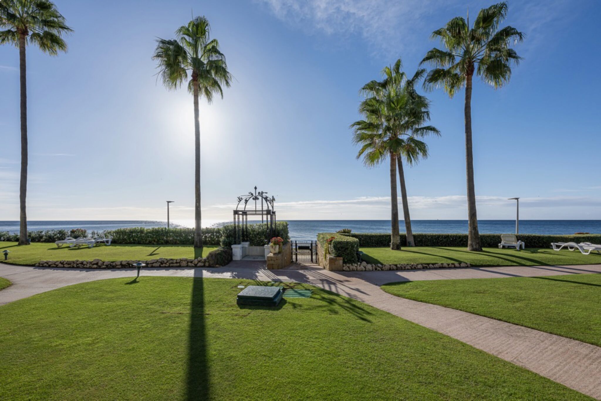10 Alcazaba Beach