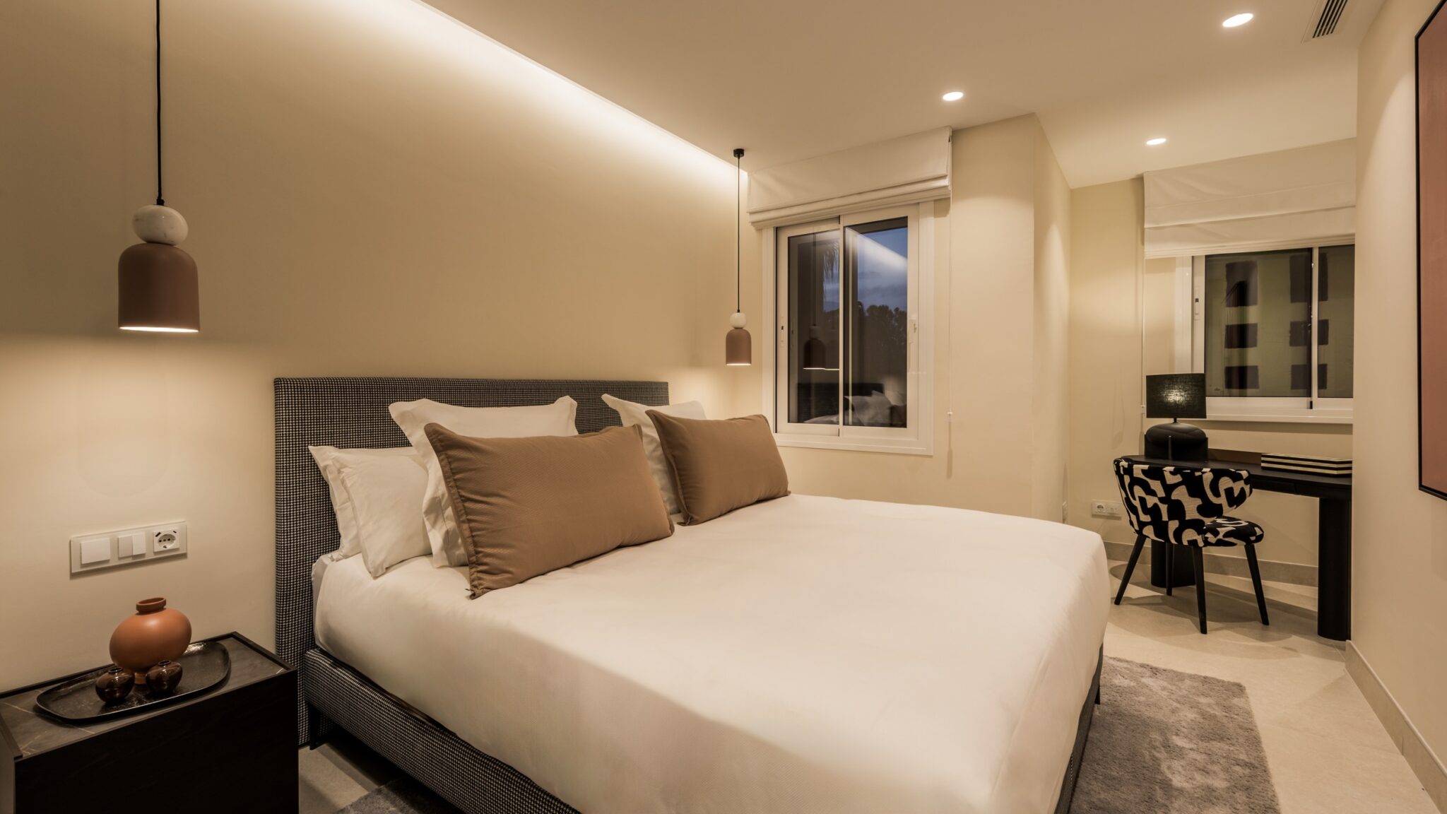 20 Phoenix Costa Granados Playa 1022 HD