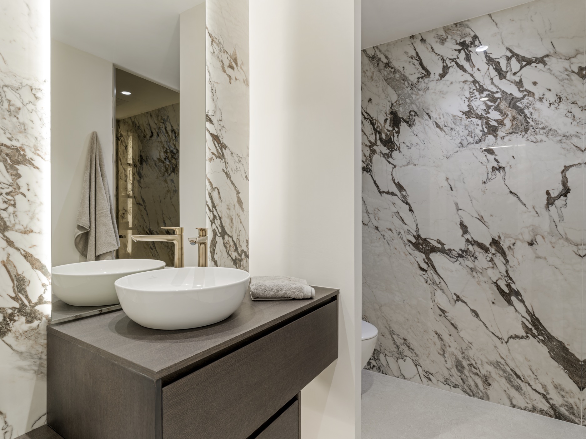 Bathroom 2