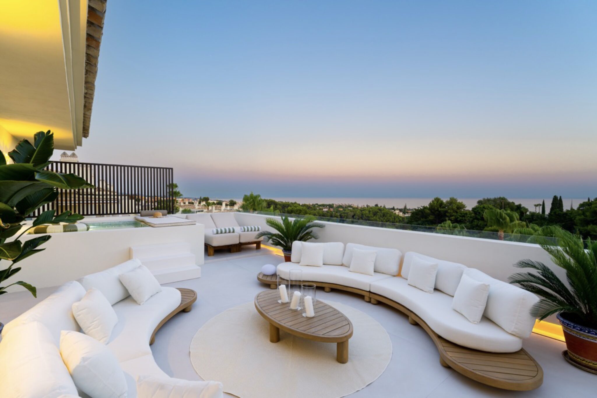 ApartmentAlbaResidence37