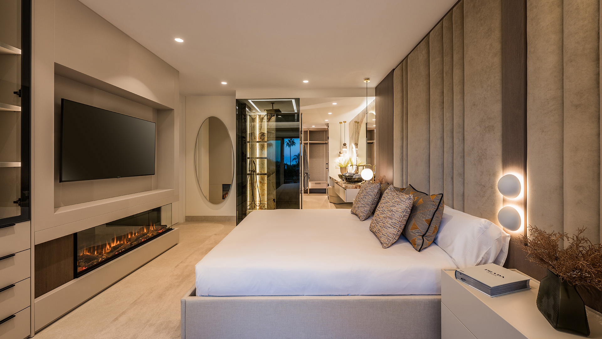 Bahia del Velerin 3-1 - 33 Master bedroom evening