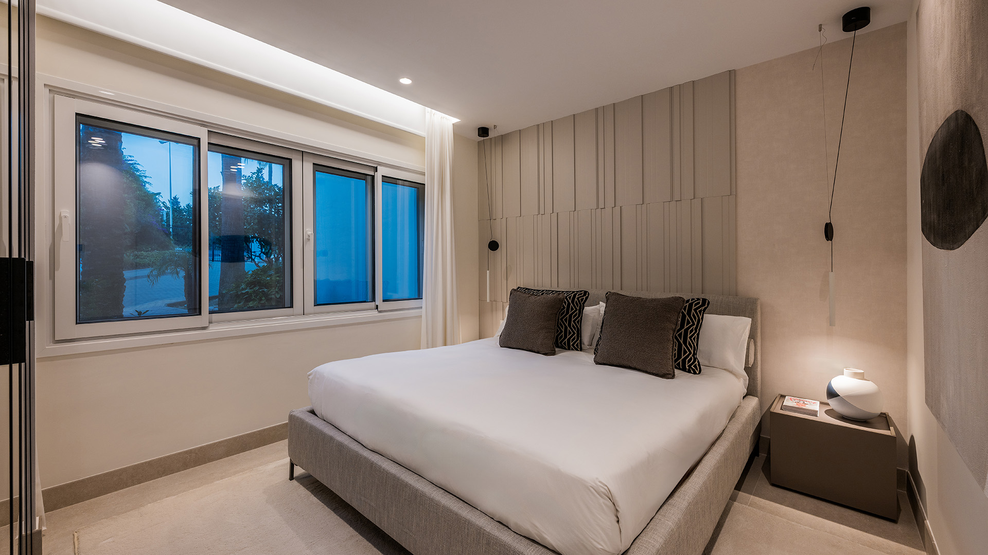 Bahia del Velerin 3-1 - 38 second bedroom evening