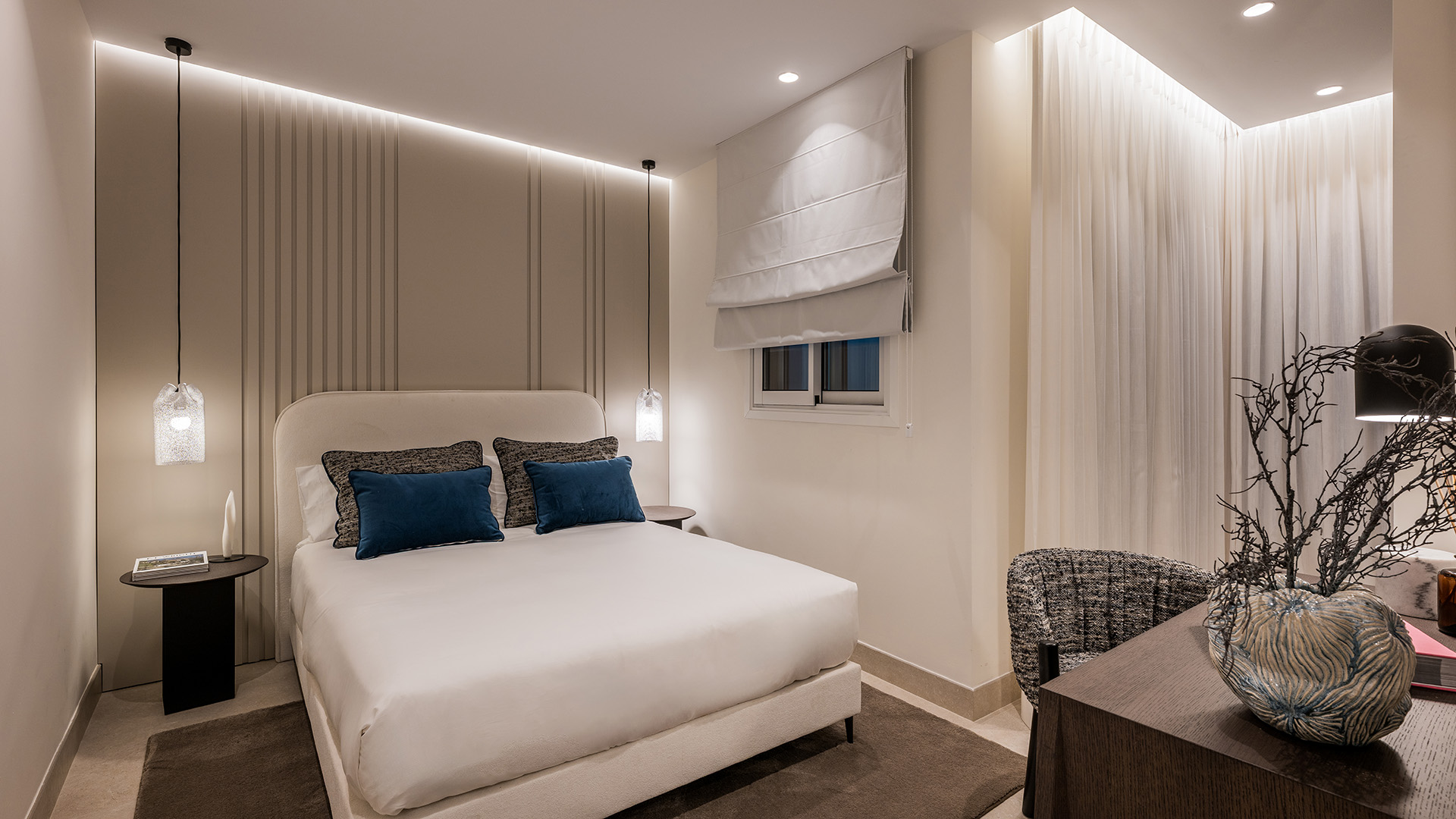 Bahia del Velerin 3-1 - 39 third bedroom evening