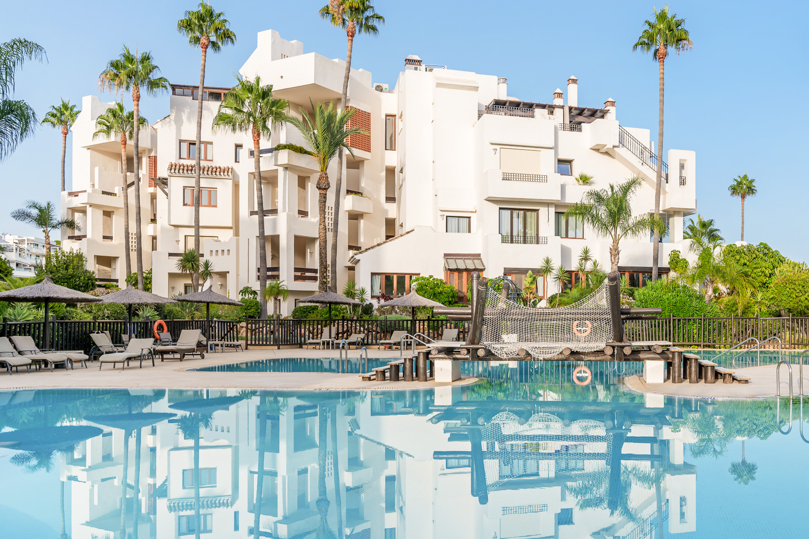 Bahia del Velerin 3-5 - 25 community pool