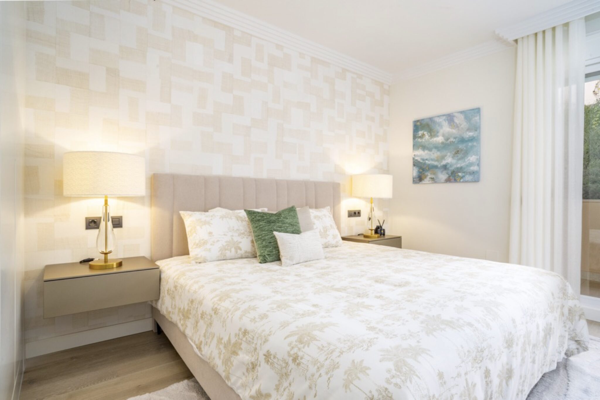 Penthouse Albatros 18