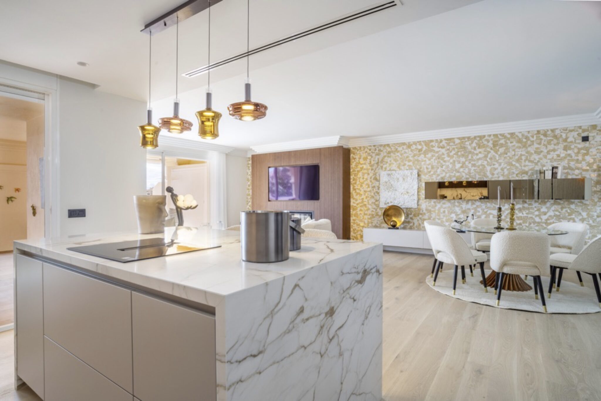 Penthouse Albatros 20
