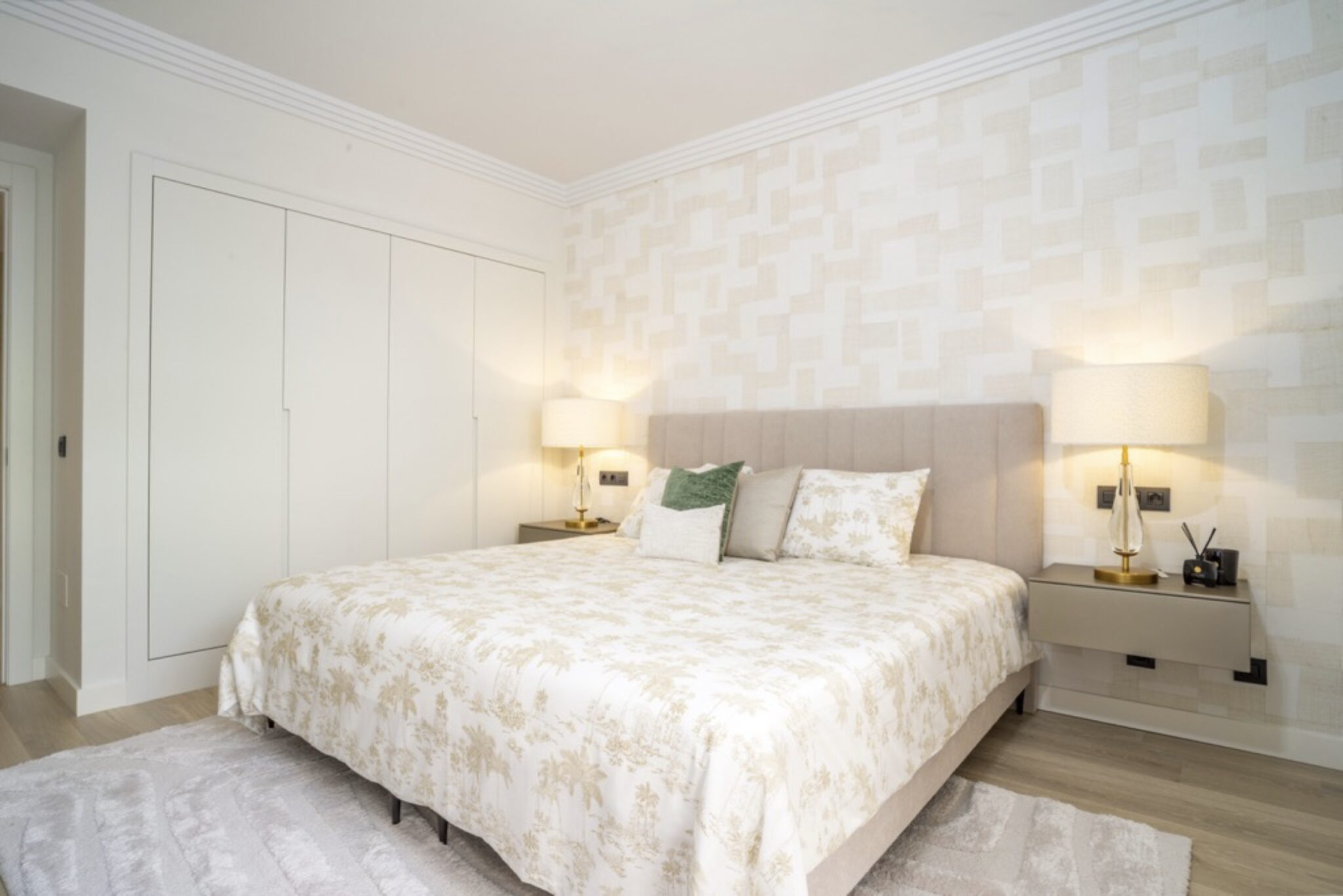 Penthouse Albatros 31