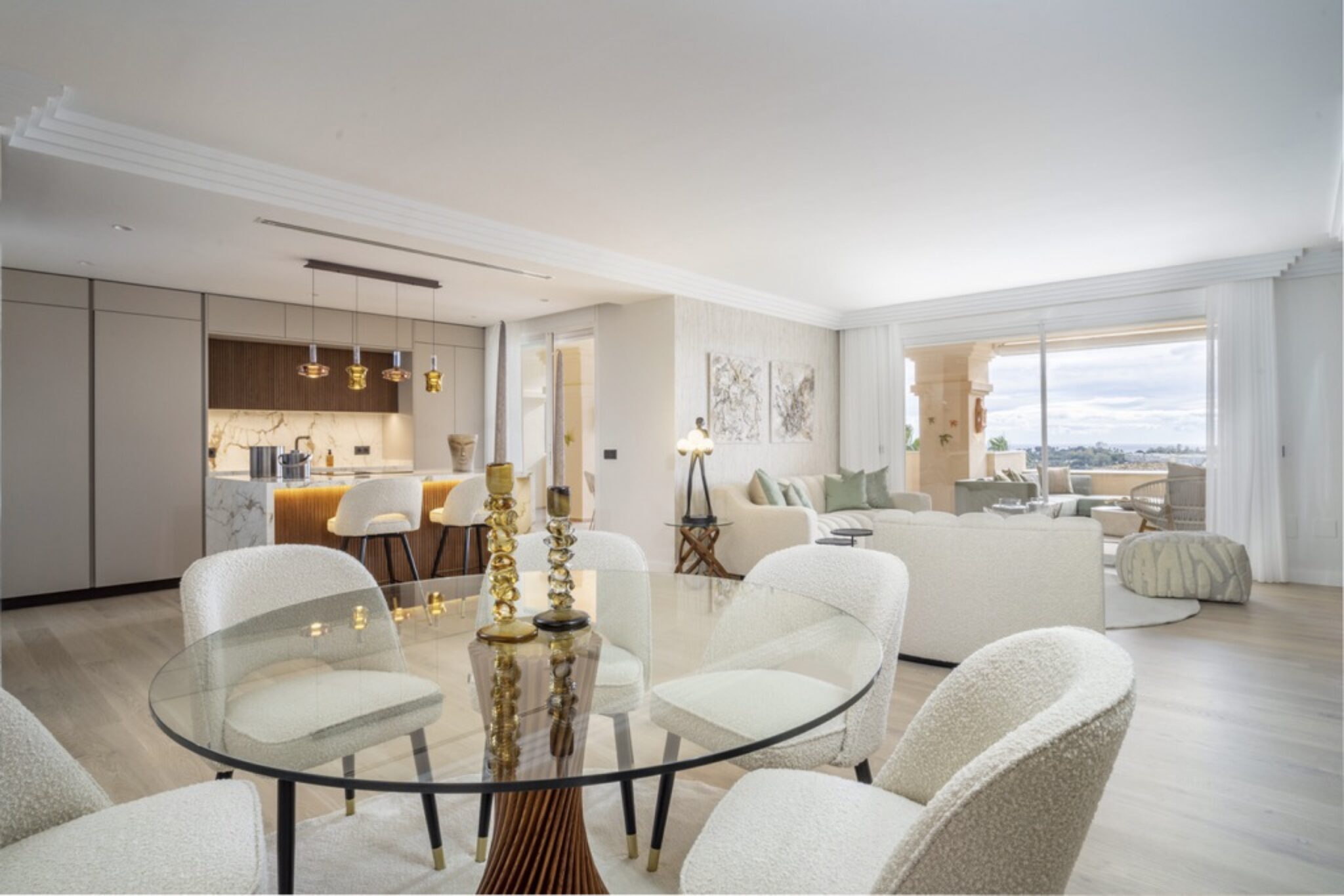 Penthouse Albatros 43