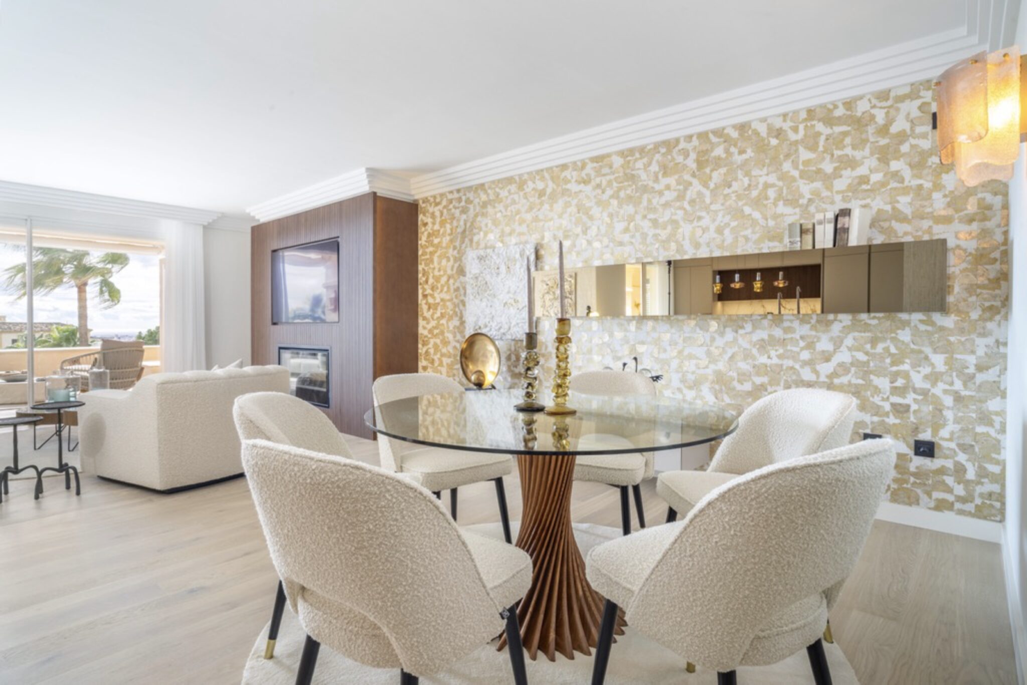 Penthouse Albatros 47
