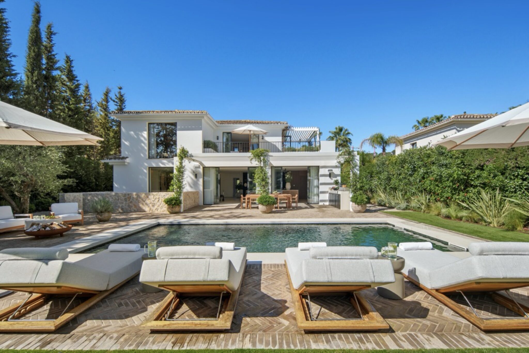 SV Villa Siena Large-28