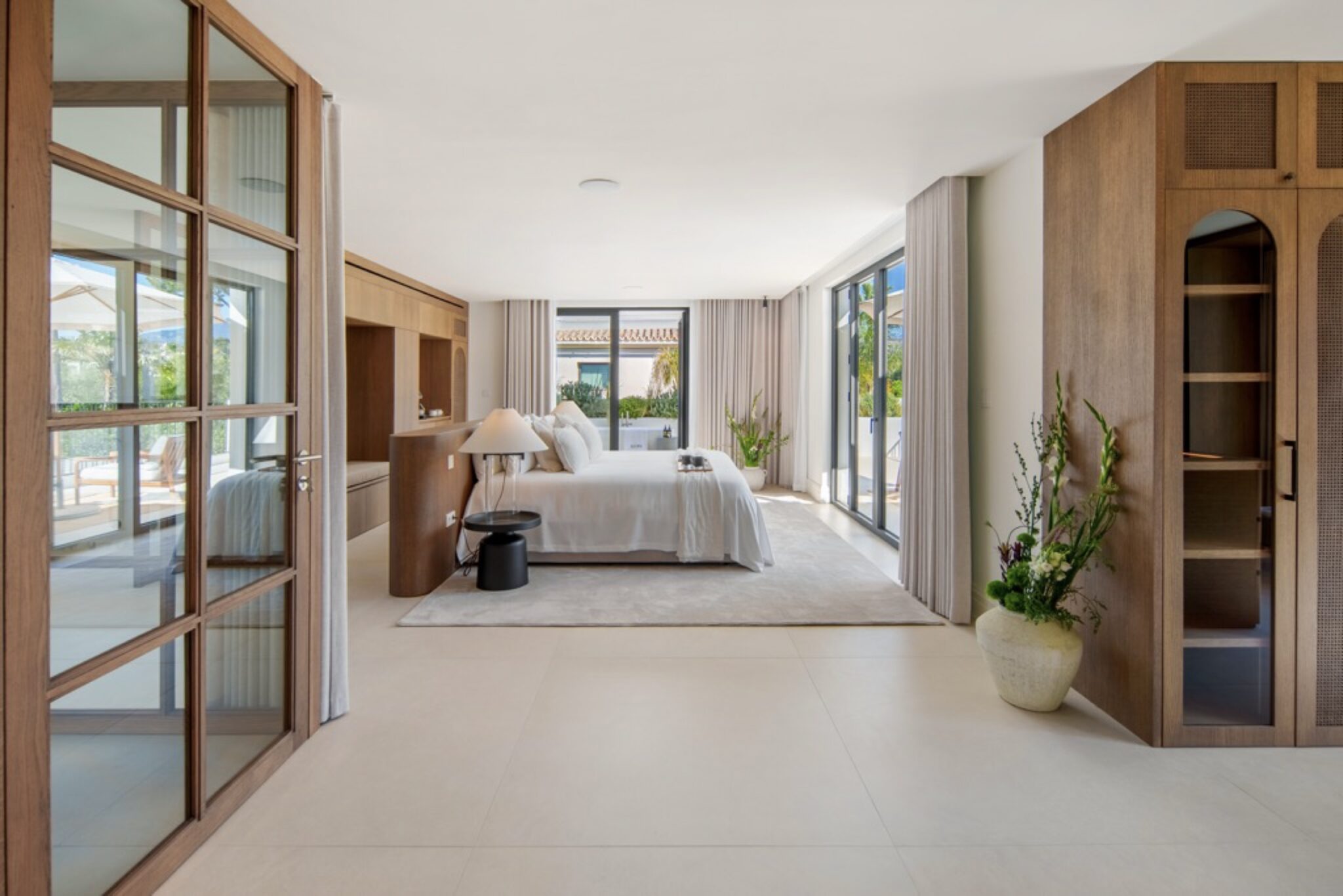 SV Villa Siena Large-5