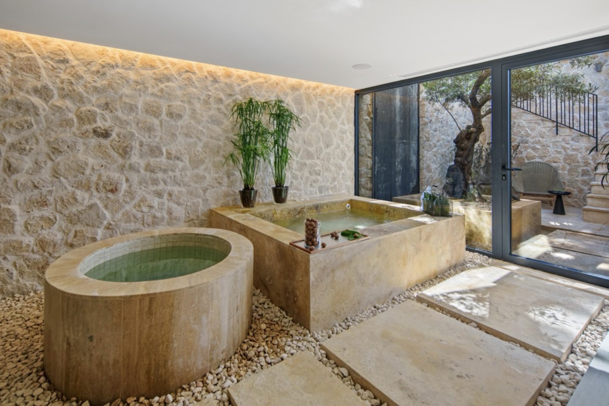 SV Villa Siena Large-60