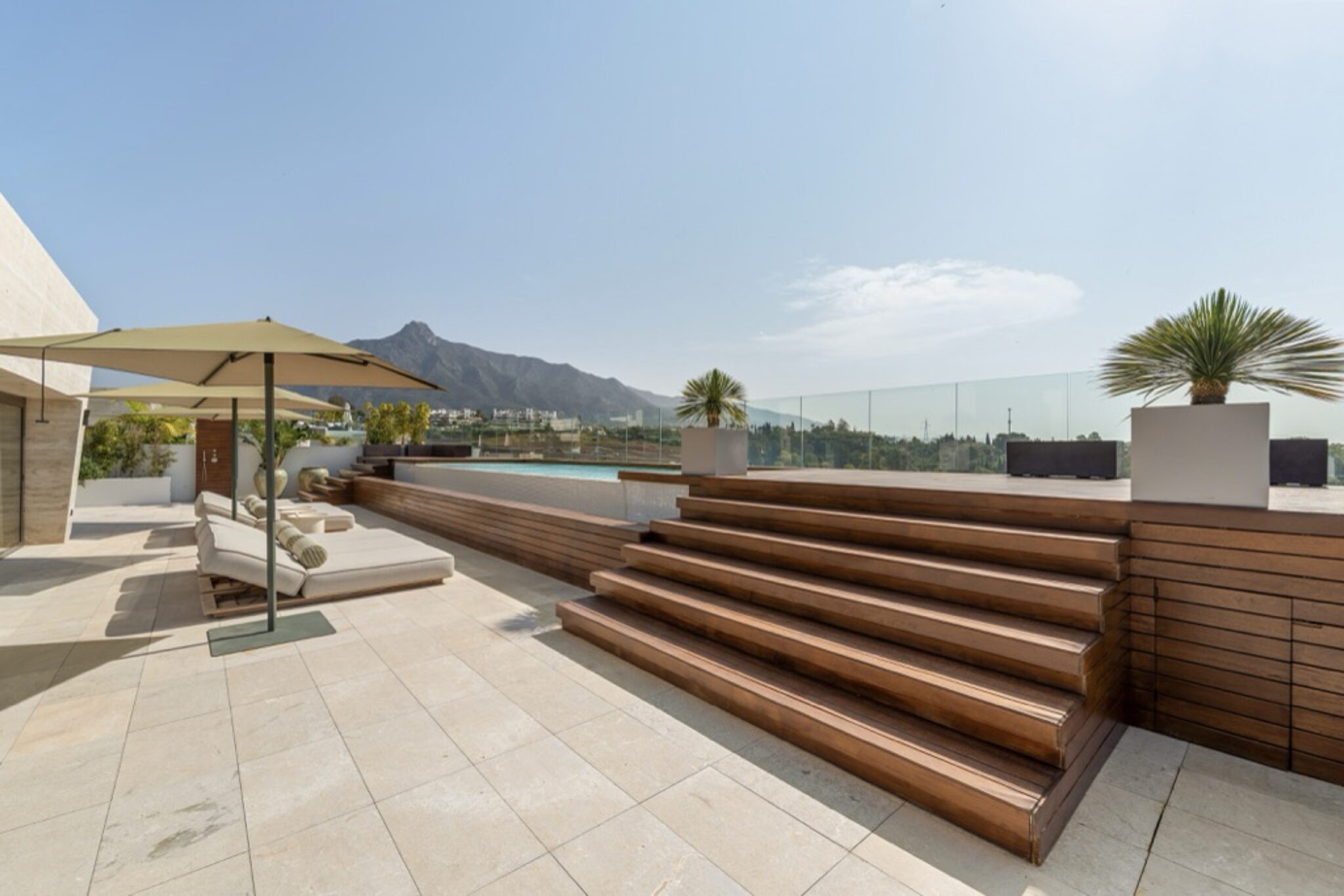 SkyVilla-39