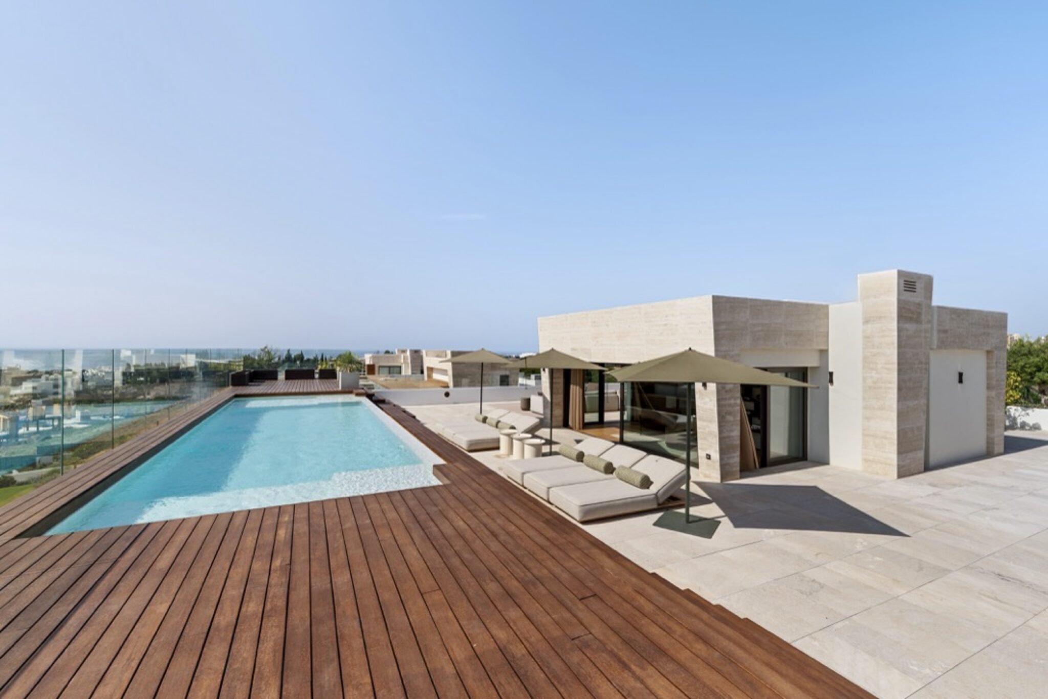 SkyVilla-44