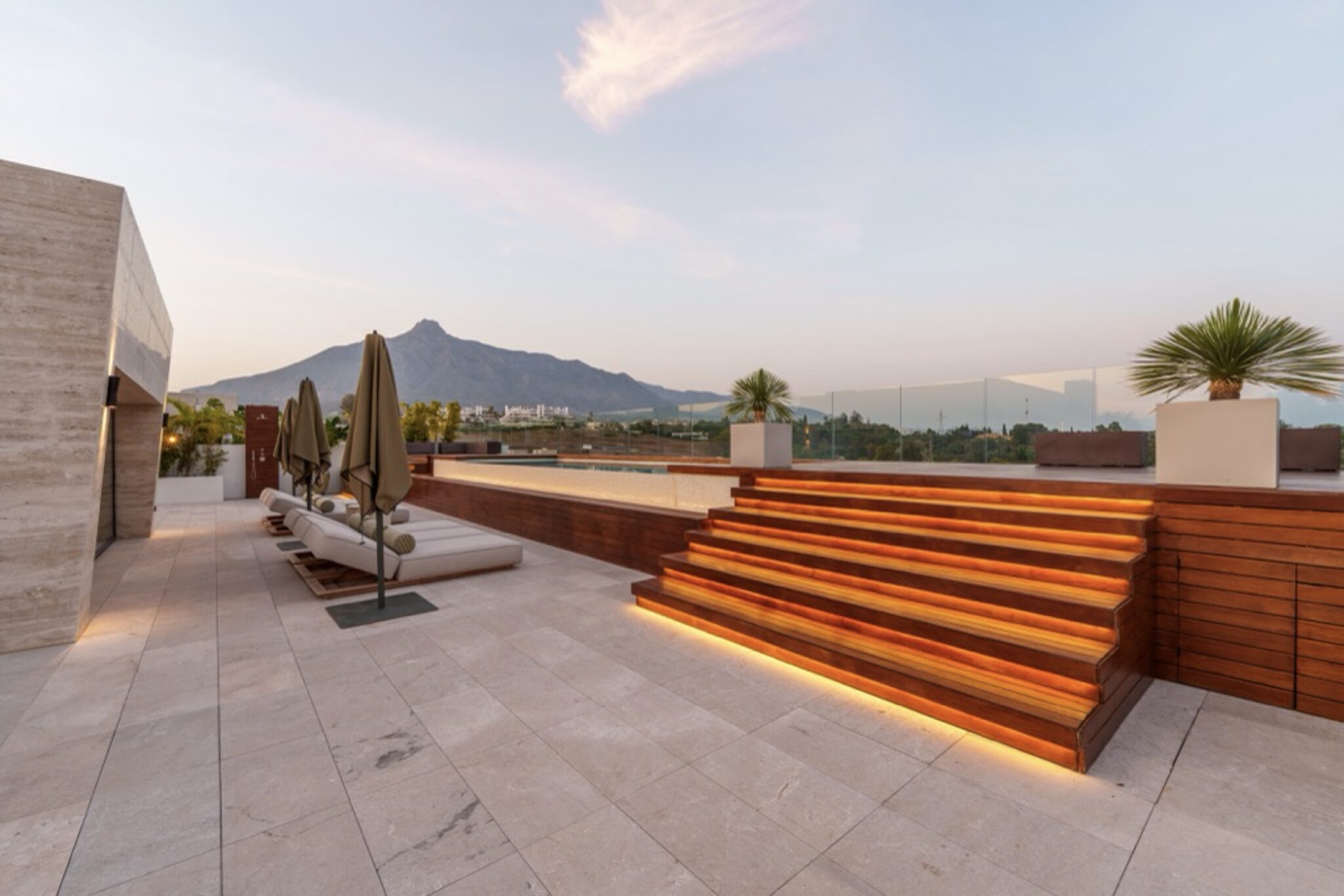 SkyVilla- (46 of 29)