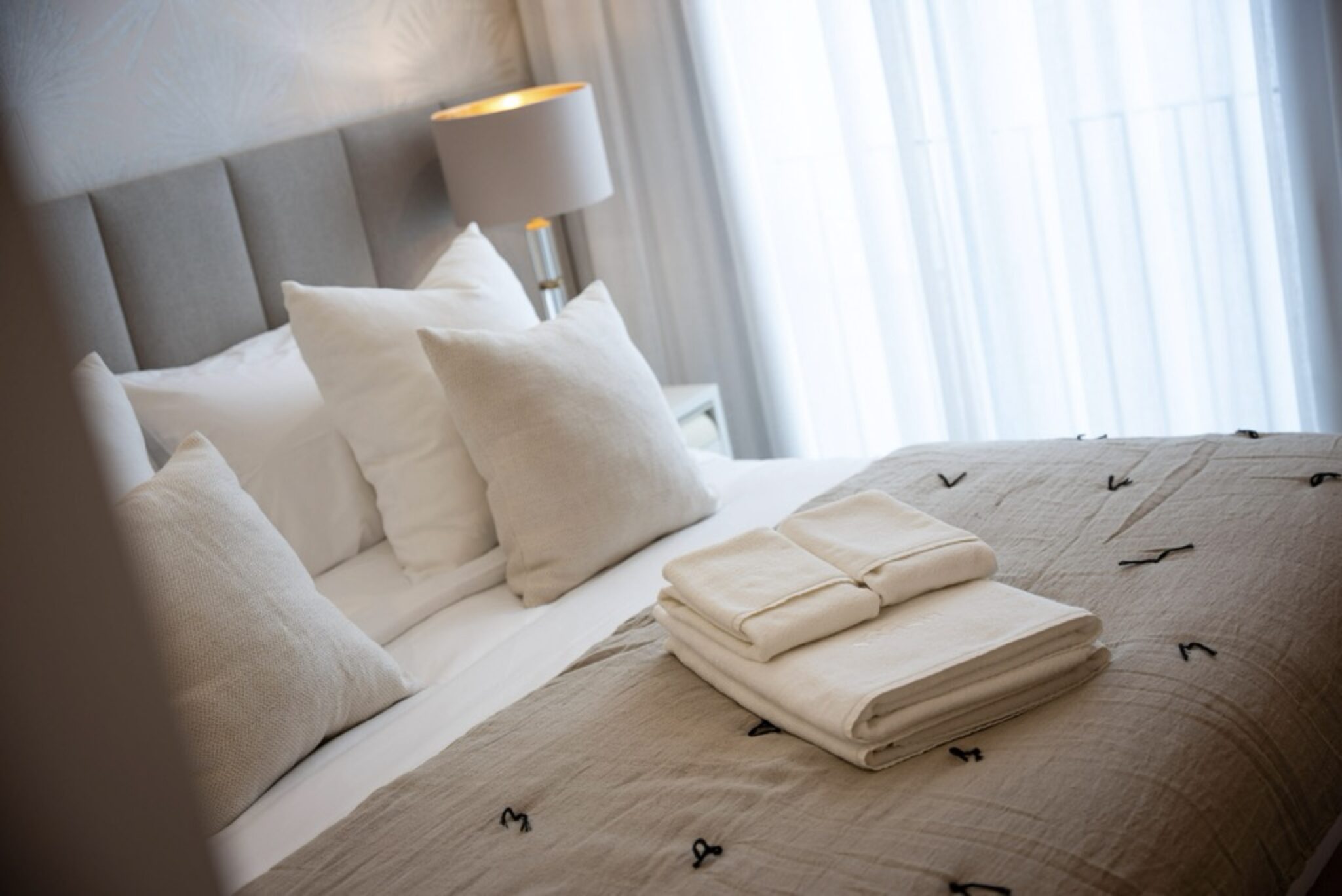 SWISH Luxury Rentals - Puerto Banús